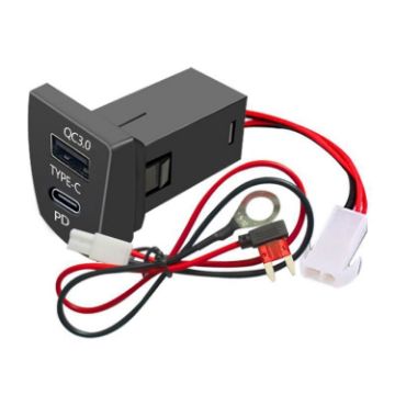 Toyota RAV4/WILDLANDER USB-PD Port 60W Fast Car Charger - 1