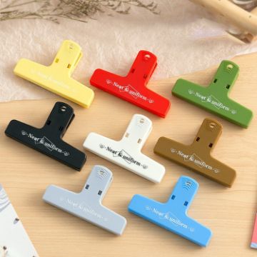 Colorful Retro Plastic Snack & Receipt Clips - Random Colors, 70-Char Limit - 1