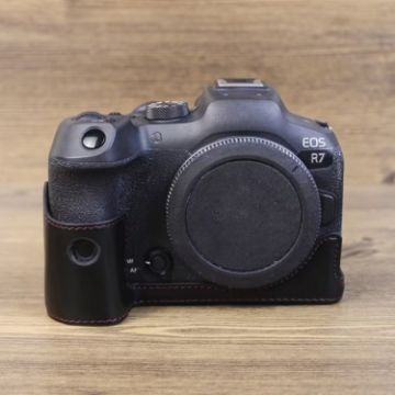 Canon EOS R7 PU Leather Camera Half Case Base, 1/4" Thread, Black - 1