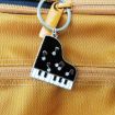 Diamond Dripping Glue Piano Metal Keychain Pendant - Elegant Accessory - 6